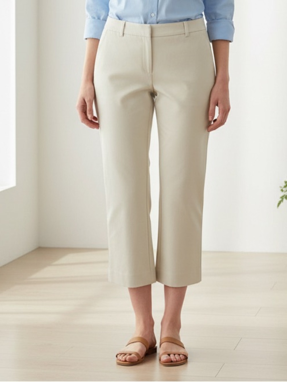 Van Heusen Stretch Extensible khaki pant flat front crop size 12 cotton spandex